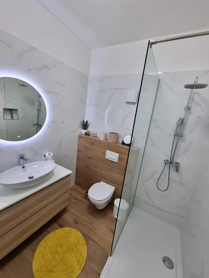 Apartments Lili Биоград-на-Мору