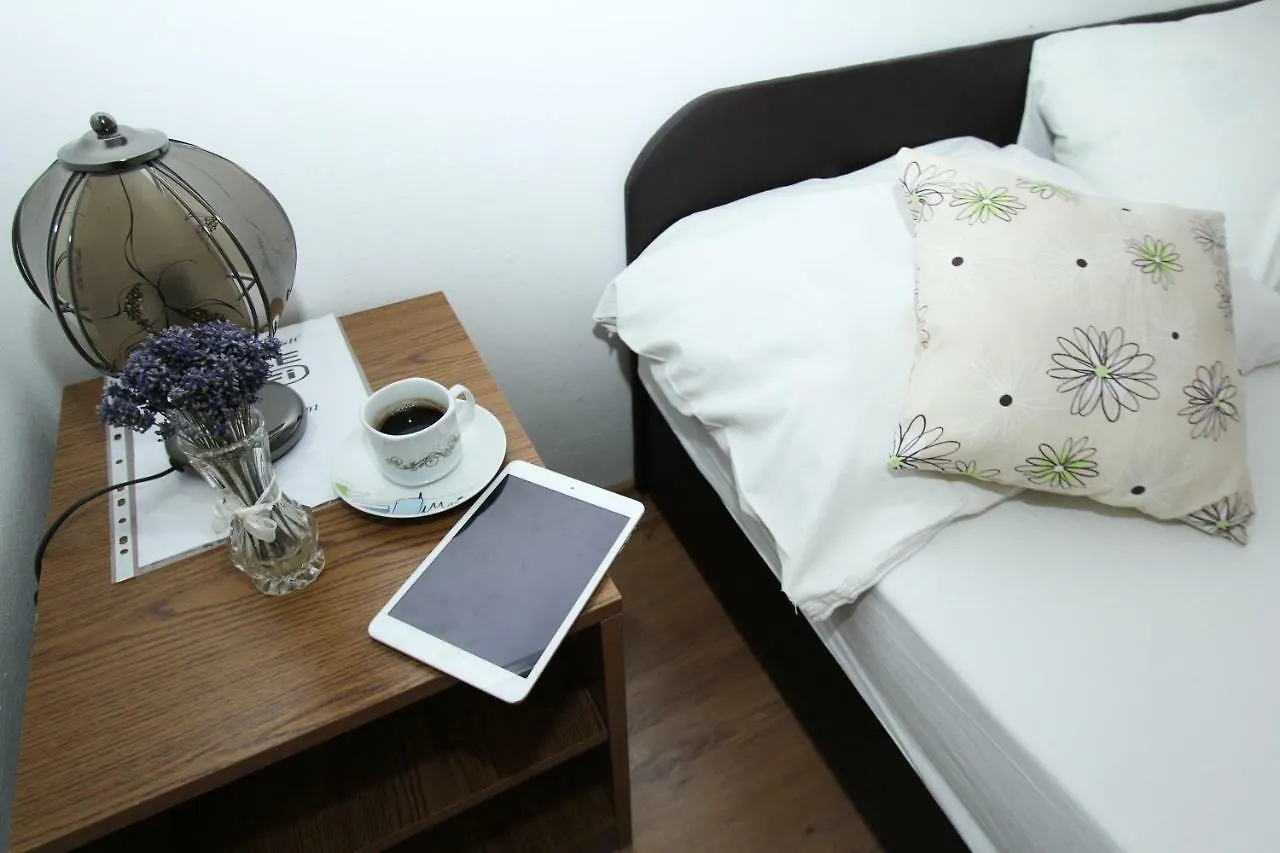 Apartments Lili Biograd Na Moru
